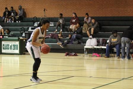 Basketball losing streak ends